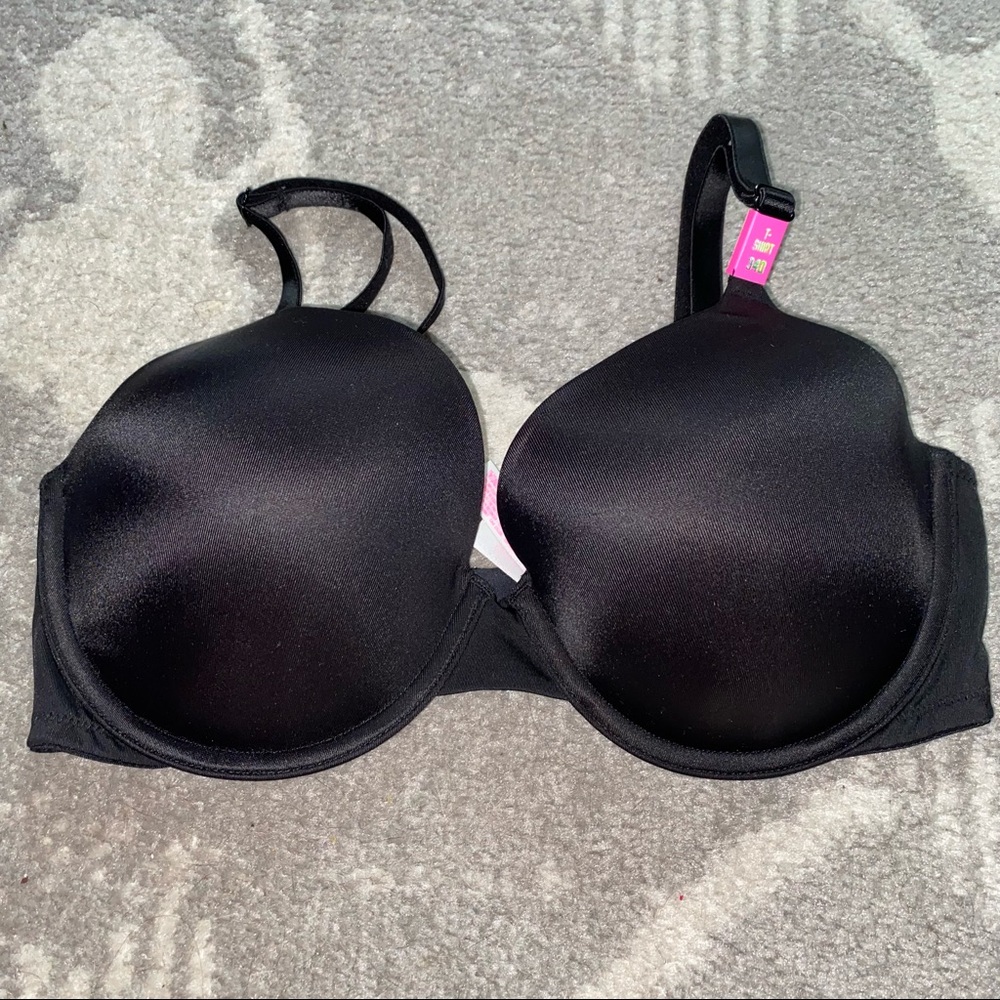 NWT Victoria’s Secret PINK Wear Everywhere T-shirt Bra